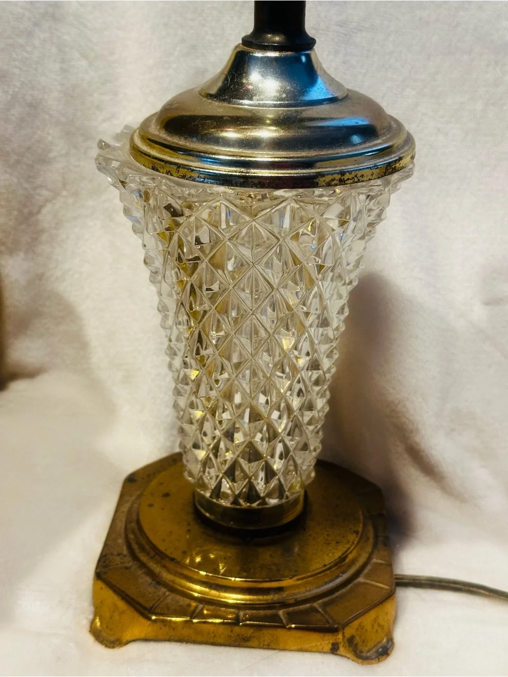 Vtg Crystal Cut Glass Table Lamp Brass Base Hollywood Regency Style Numbered 415